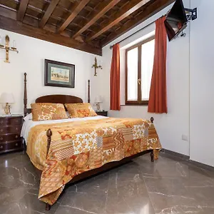  Apartamento En Pleno Centro, Aljibe Rodrigo Del Campo 1c